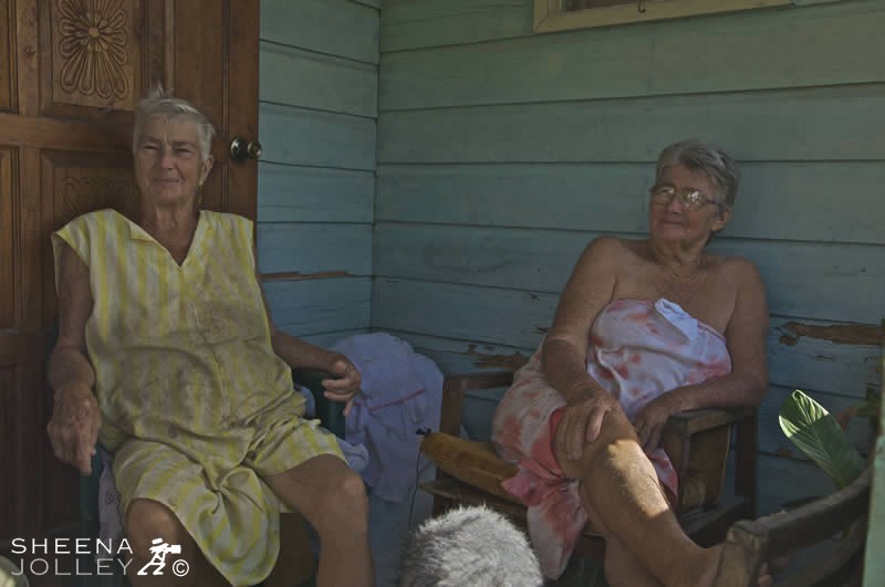 Erlene's sisters Joyce and Nita.jpg - 